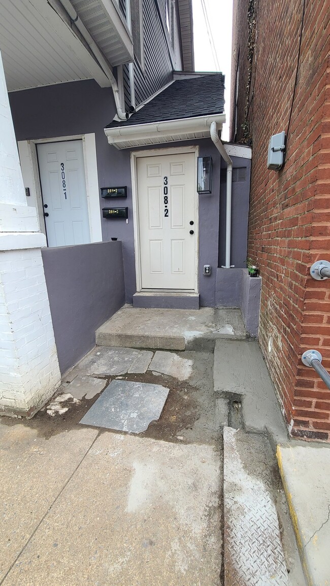 Photo - 308 King St Unit #2