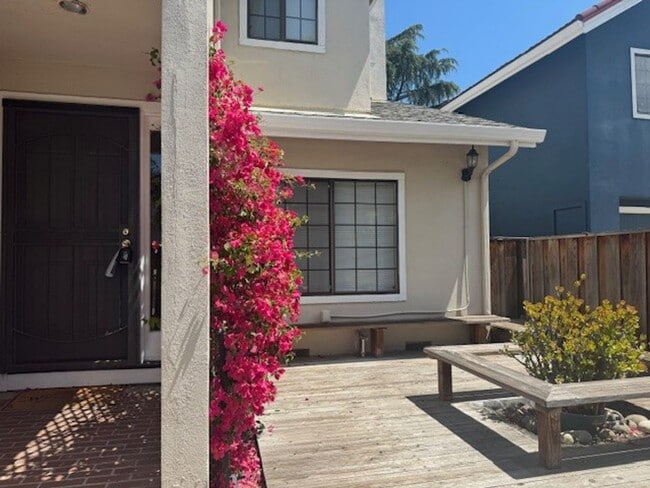 Photo - Cambrian 3 bedroom 2.5 Bath Home, Nice Court Location,