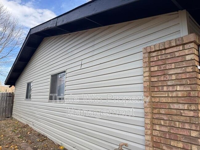 Photo - 3165 St Catherine St