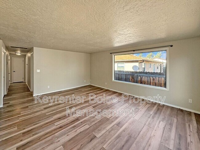 Photo - 2238 S Latah St