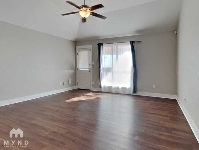 Photo - 7842 Sterling Manor