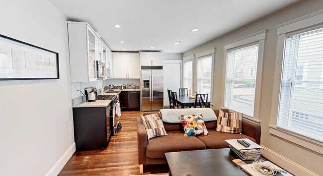 Photo - 33 Linden Ave Unit 1