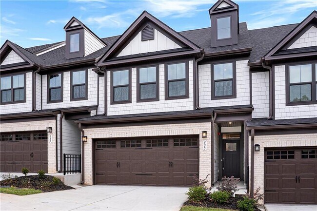 Photo - 555 Thatch Ter