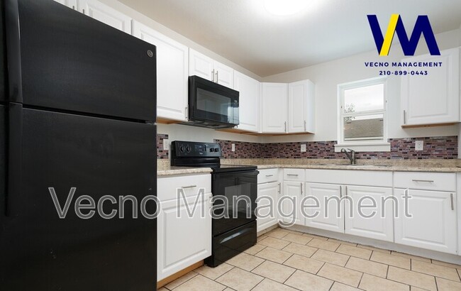 Photo - 214 Nopal St Unit 201