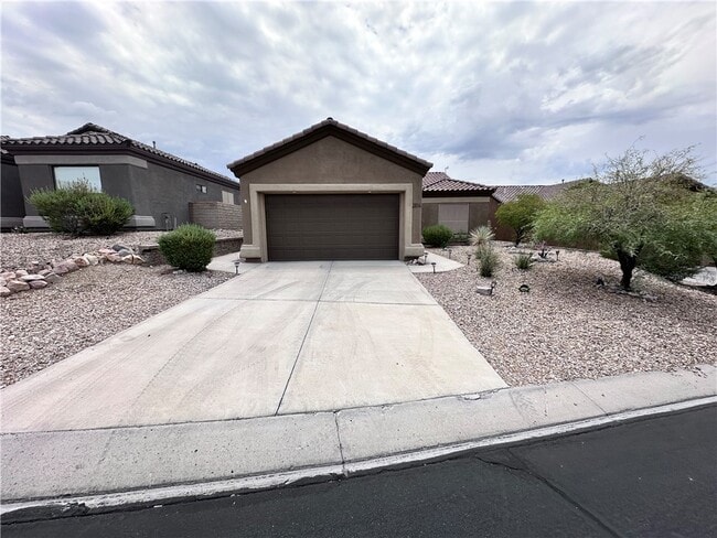 Building Photo - 2836 Esmerelda Dr Rental