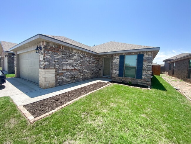 Photo - 3/2/2 Home in Windstone!