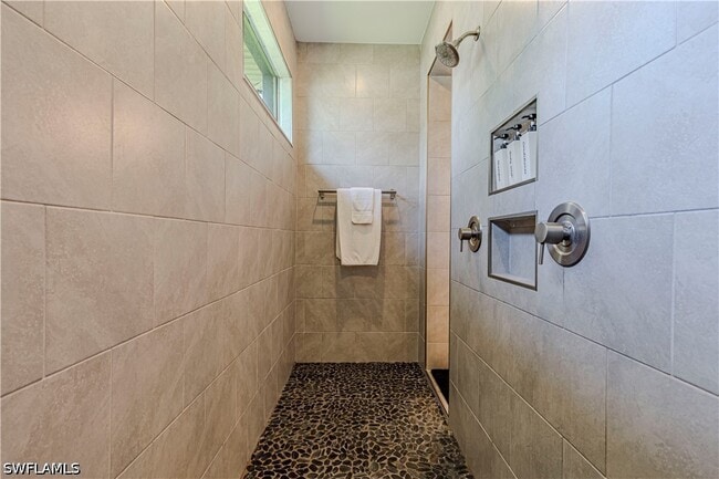 Photo - 27180 Williams Rd