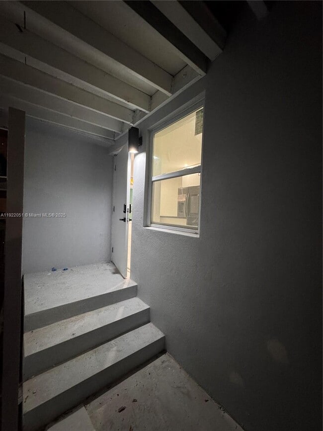 Building Photo - 2353 SW 11th Terrace Unit 1 2 3 4