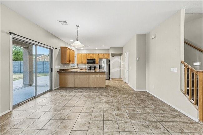 Photo - 1593 E Megan Dr
