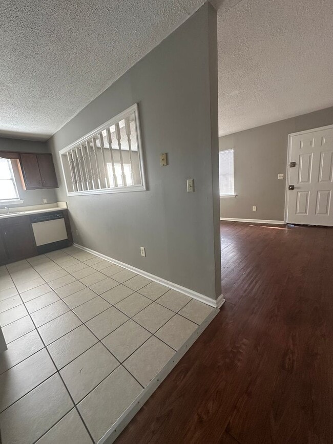 Photo - 1210 West End Ave Unit B