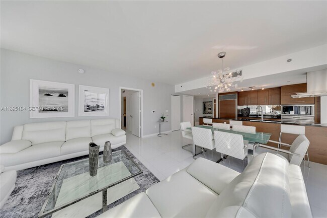 Building Photo - 495 Brickell Ave Unit 4710