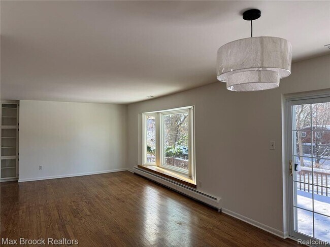 Photo - Beautiful mid-century modern home