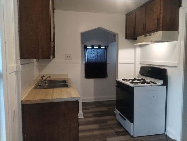 Photo - 1934 Brame Pl