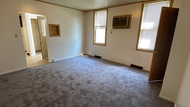 Photo - 217 Chestnut St