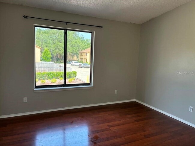 Photo - 1410 Highland Ridge Cir