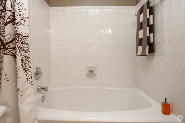 Photo - Lullwater at Calumet