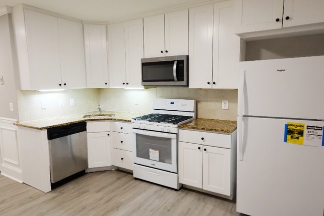 Photo - 102 S Carrollton Ave