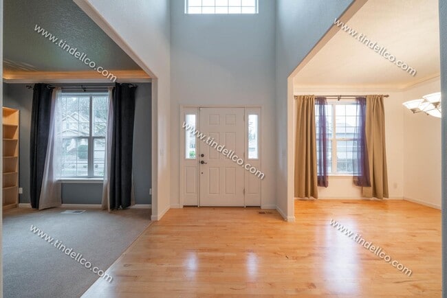 Photo - Bright & Elegant 3-Bedroom w/ Study and En...