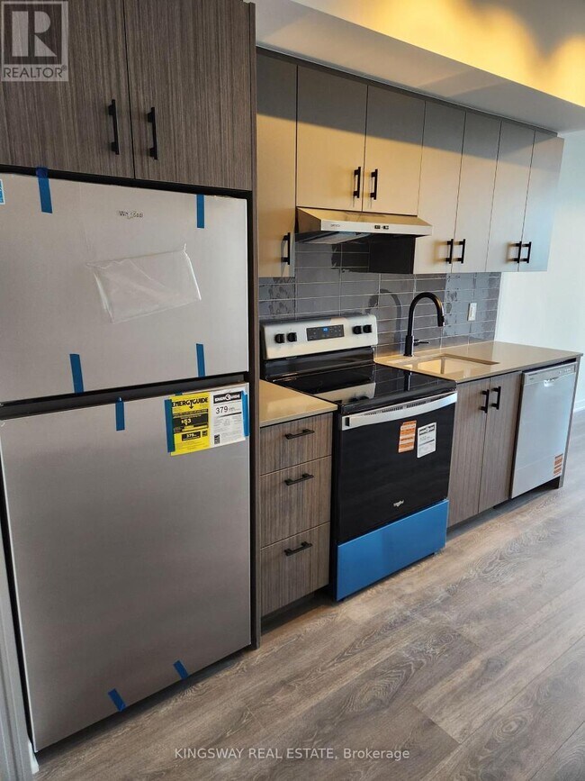 Photo - 4878 Powers Cmn Unité 425