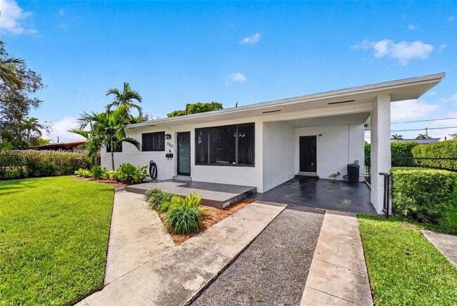 680 W 50th Pl