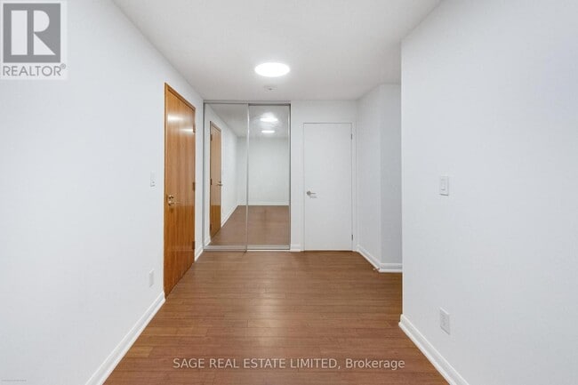 Photo - 205 Frederick St Unit 210