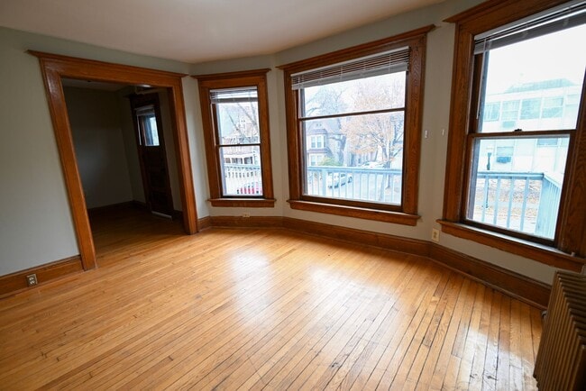 Photo - 405-407 W Main St - Duplex Unit 407