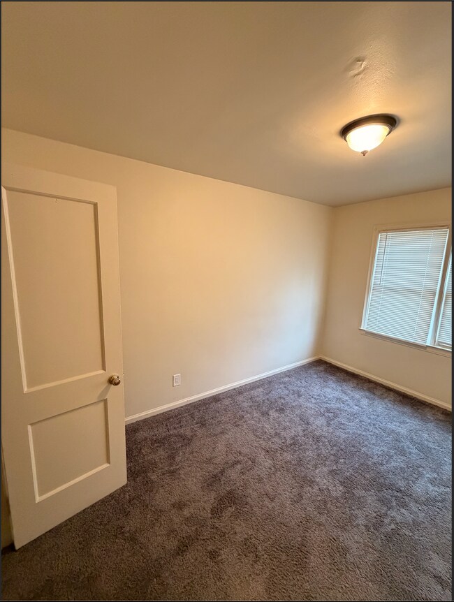 9345 Rutherford St Unidad 4