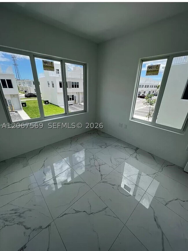 Photo - 25859 SW 144th Ct