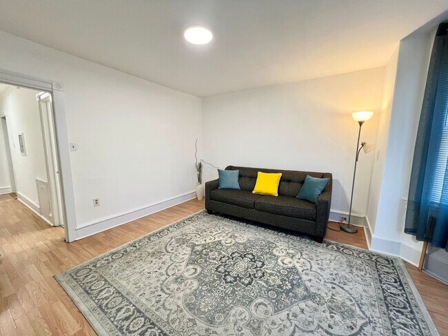 Photo - 4133 N 5th St Unit 2