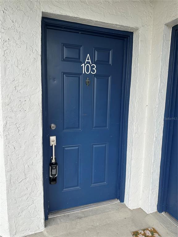 Building Photo - 3651 N Goldenrod Rd Unit A103