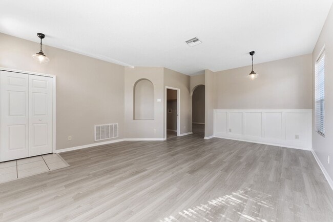 Photo - Absolutely stunning 3BR/2BA & 2-Car Garage home in highly sought-after Ballantrae community