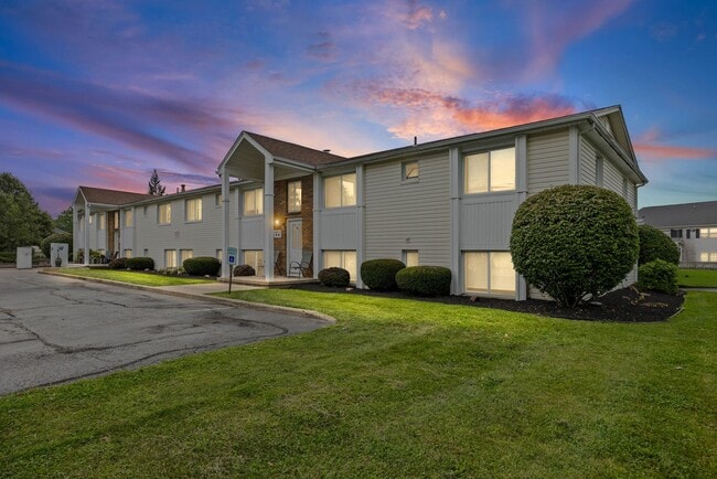 3546 Lyell Rd Unit 1