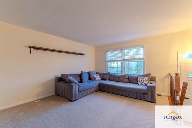 Photo - 1016 Arborwood Pl