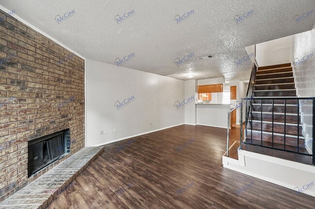 Photo - 2198 Aspen Dr