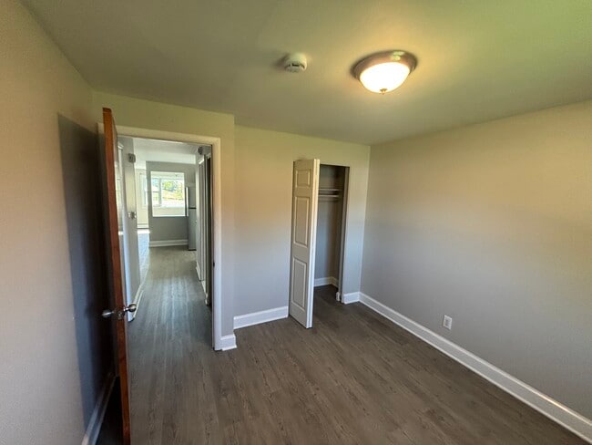 Gress Apartments