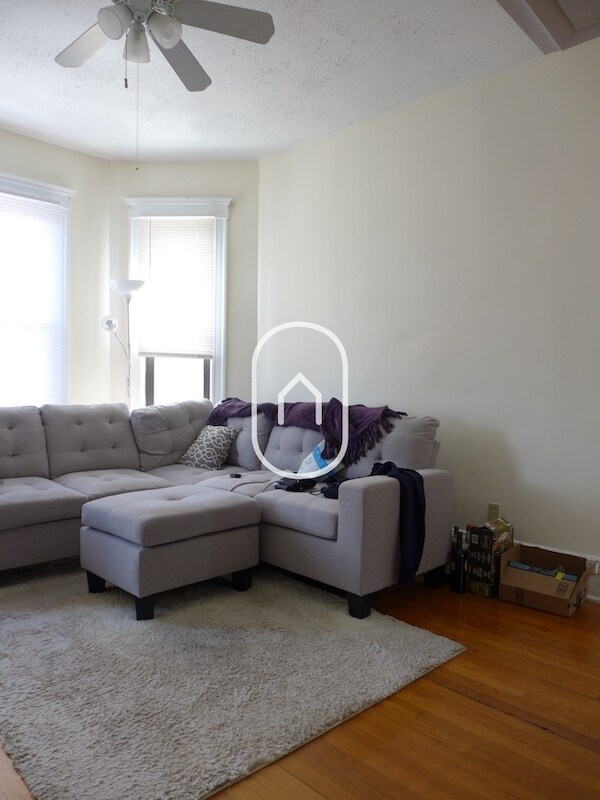 Photo - 145 Sutherland Rd