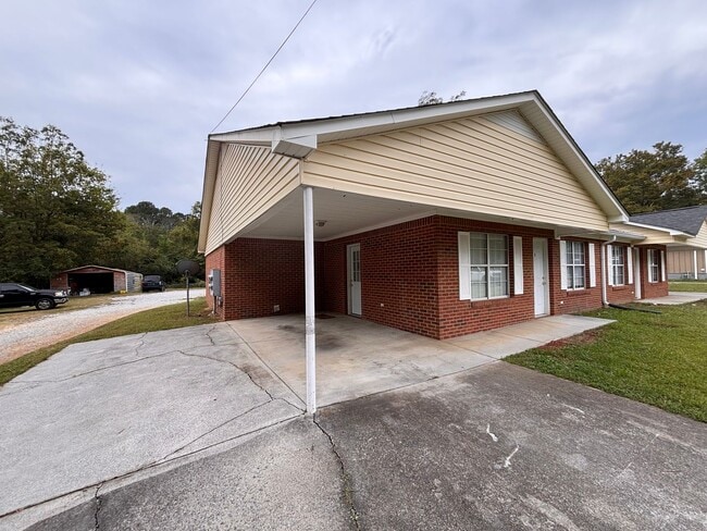 Photo - 2 Green Acre Rd NE Unidad C