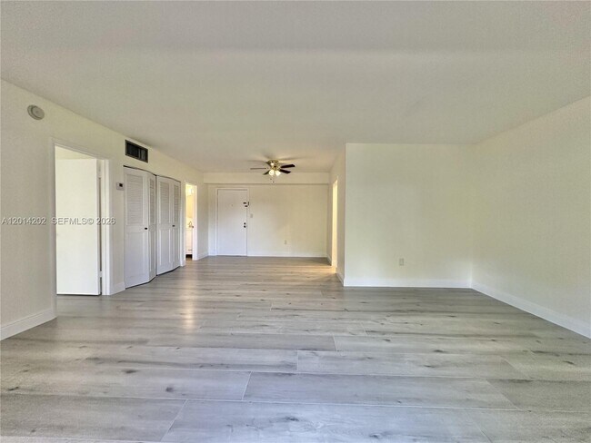 Photo - 8335 SW 72nd Ave Unit 307D