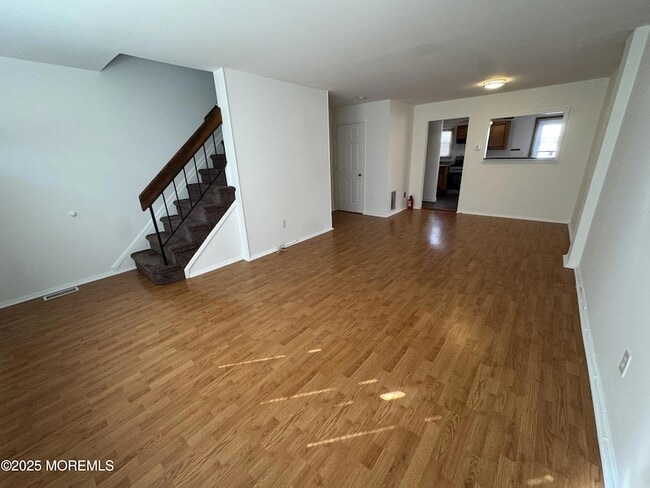 Photo - 156 Primrose Ln Unit 156