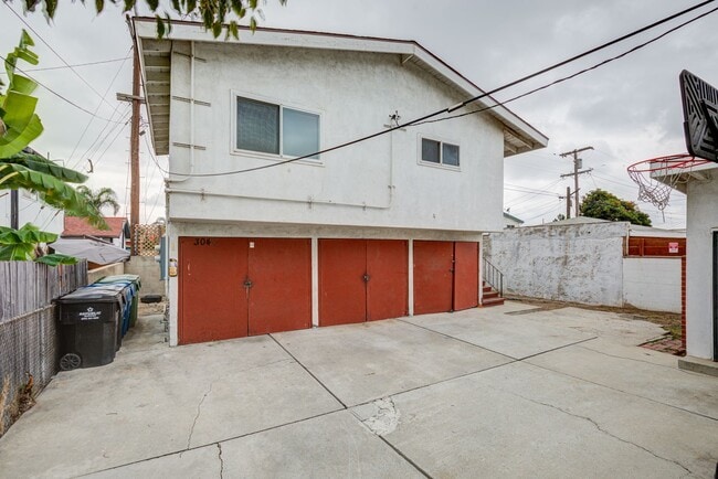 Photo - Spruce Ave Residences Unit 304 1/2