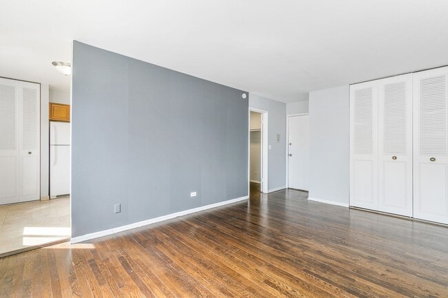 Photo - 6021 N Winthrop Ave