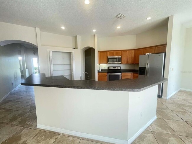 Photo - 2370 The Oaks Blvd