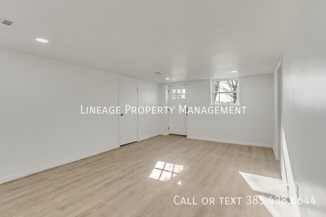 Photo - 1954 S 700 E