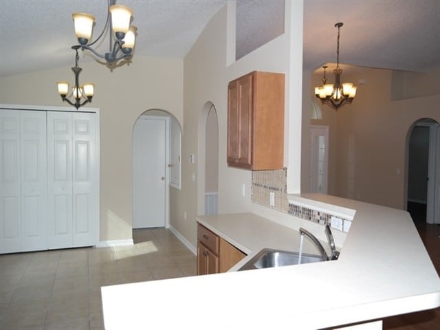 Photo - 312 Azores Pl