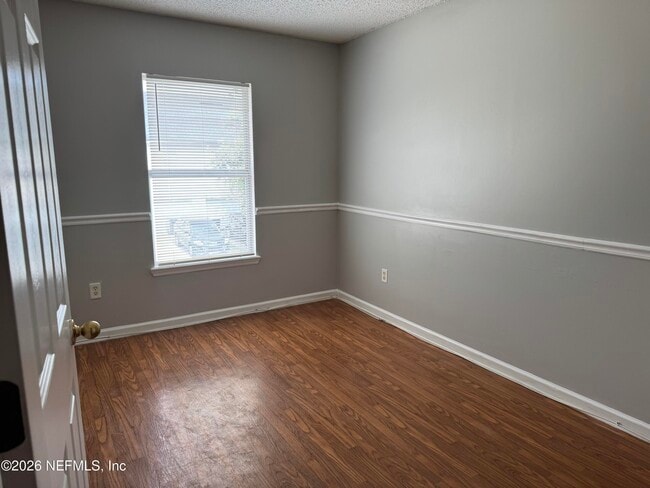 Photo - 458 Sherwood Oaks Dr