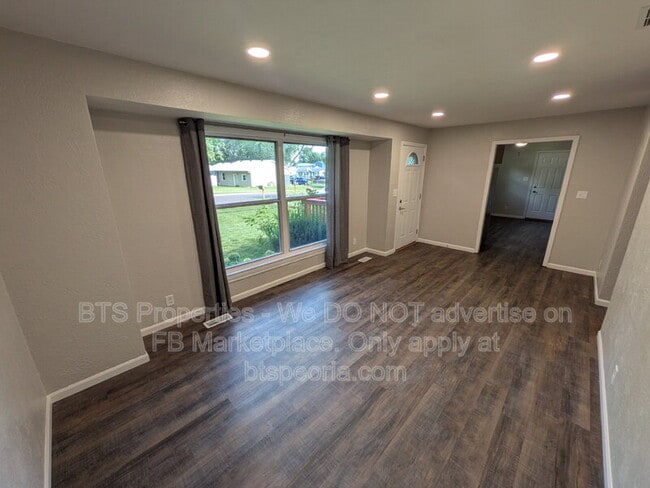 Photo - 306 Parkview Dr