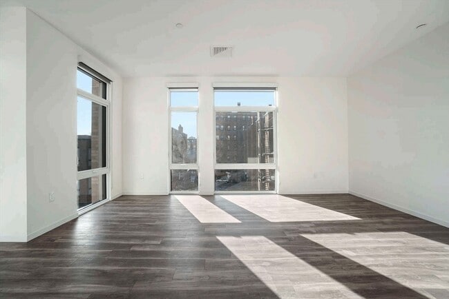 Photo - 591 Beacon St Unit 206##