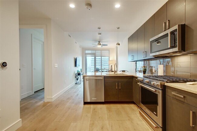 Photo - 222 West Ave Unit 1909