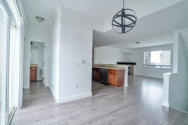 Photo - 8751 Pearl St Unit R3