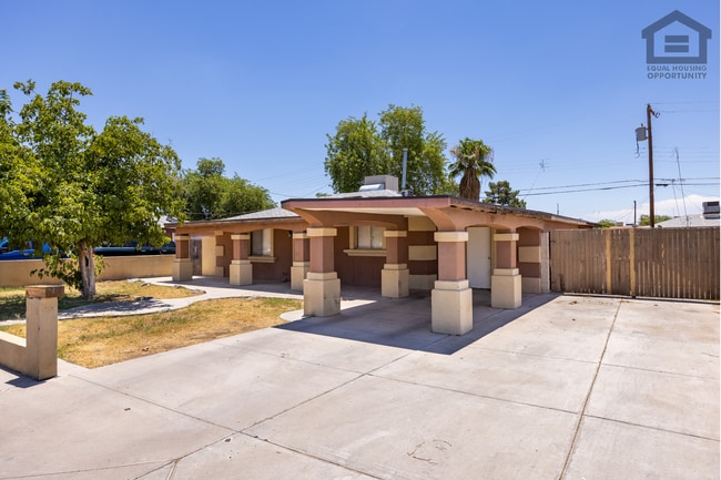 Photo - 6321 W Whitton Ave